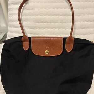 Elegant Black and Brown Women's Bag